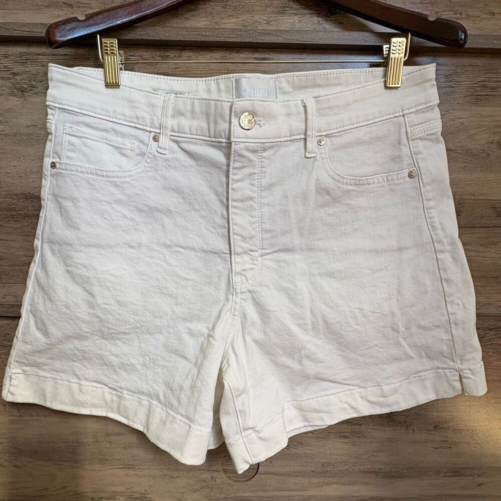 WHBM White House White Denim Shorts 14 Boho Preppy Classy Old Money Coastal Chic
